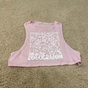 Lululemon Crop ✨